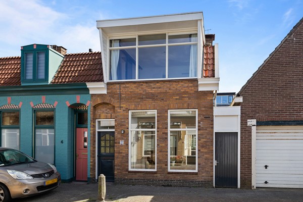 De Ruijterstraat 2, 1782 RK Den Helder